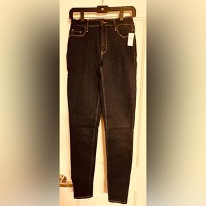 NWT Old Navy Women’s Rockstar, Super Skinny High-Rise, Size 4 Tall, Dark Denim